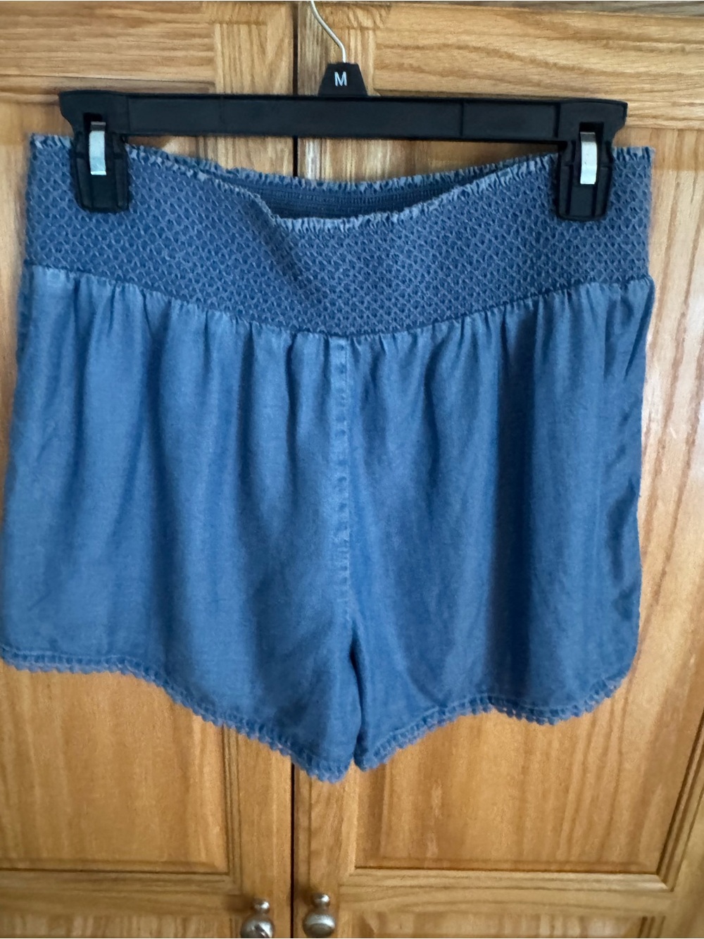 LC Lauren Conrad Blue Stretchy Women's Shorts